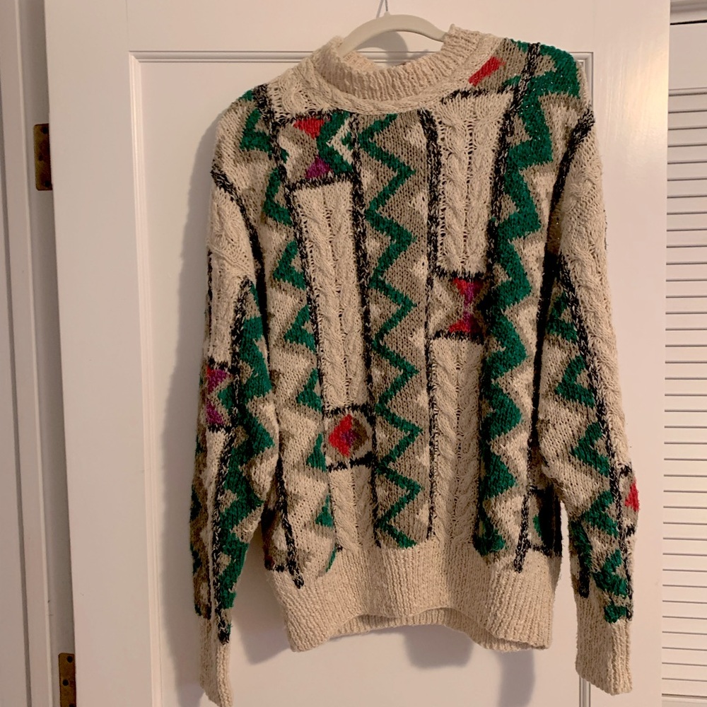 Unisex size medium Boston traders sweater.